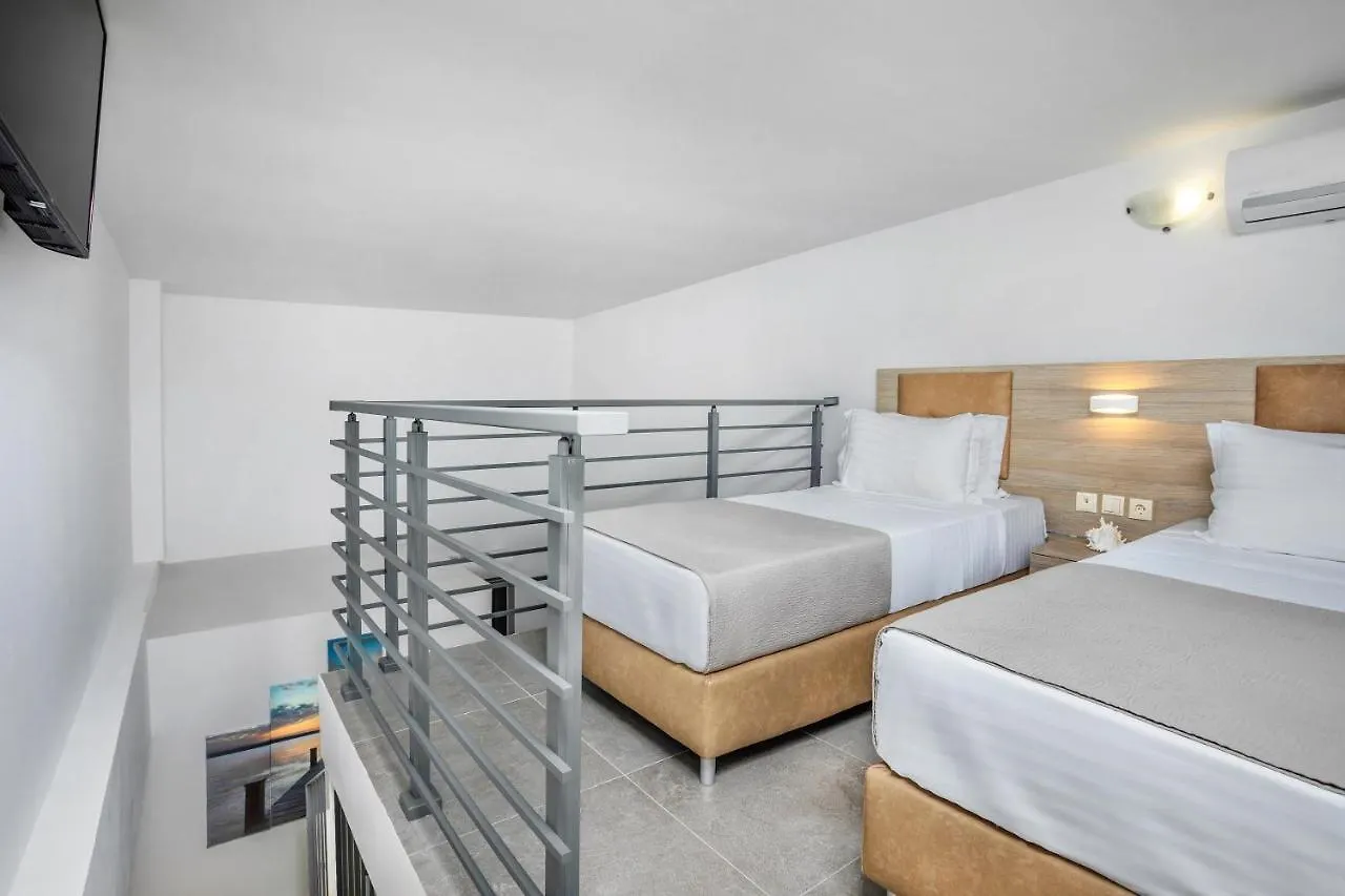 Newstory Suites Possidi 3*,