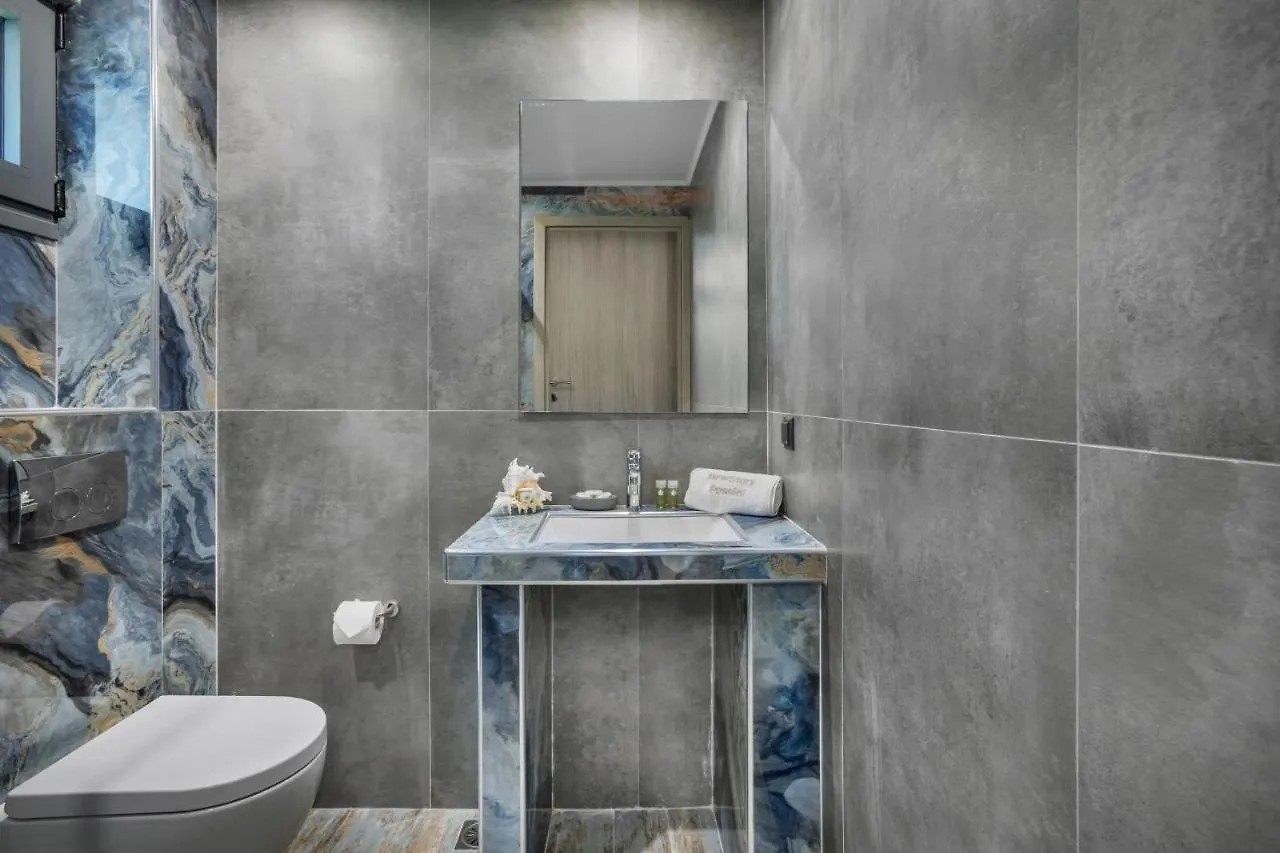 Newstory Suites Possidi