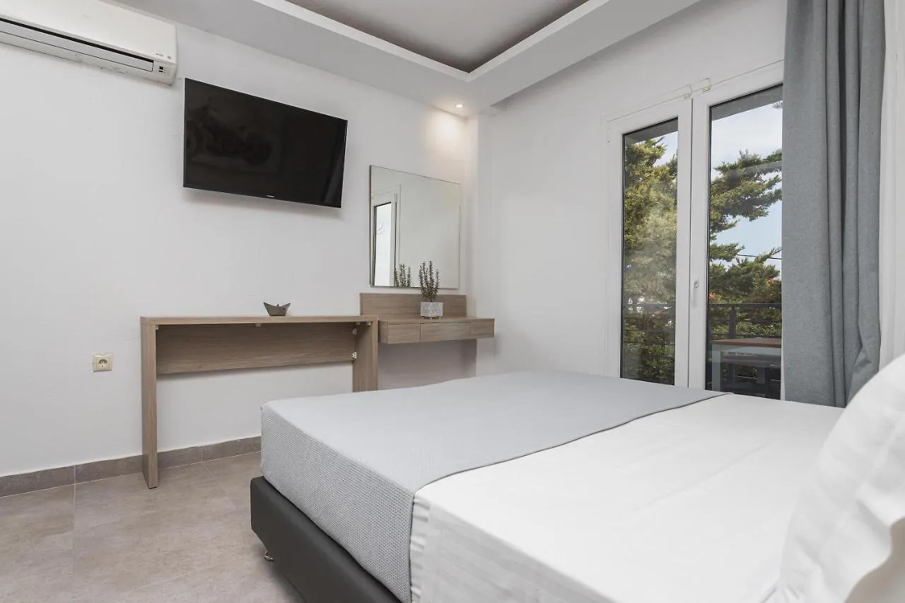 Newstory Suites Possidi