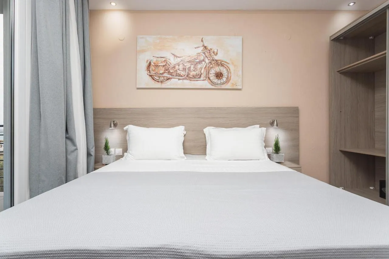 Aparthotel Newstory Suites Possidi