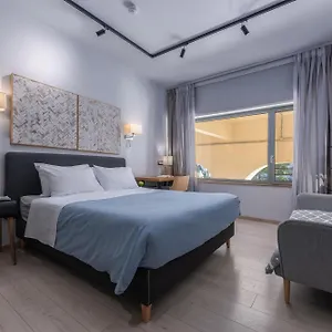 Square Elegant Apartment Thessaloniki