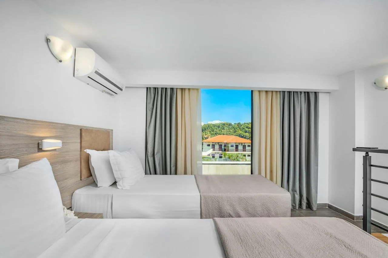 Newstory Suites Possidi